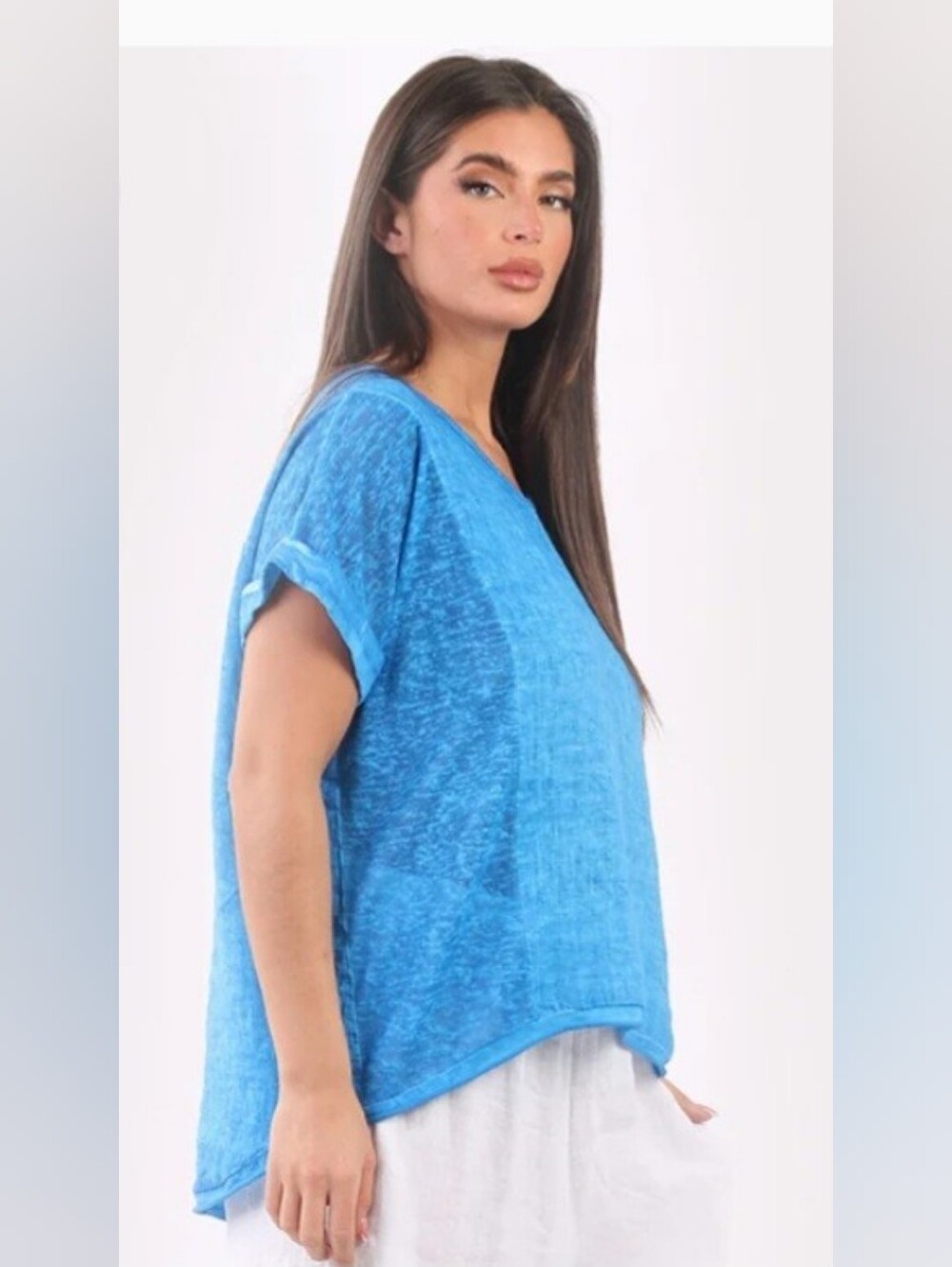 Made In Italy Women's Blue Short Sleeve V-Neck Top